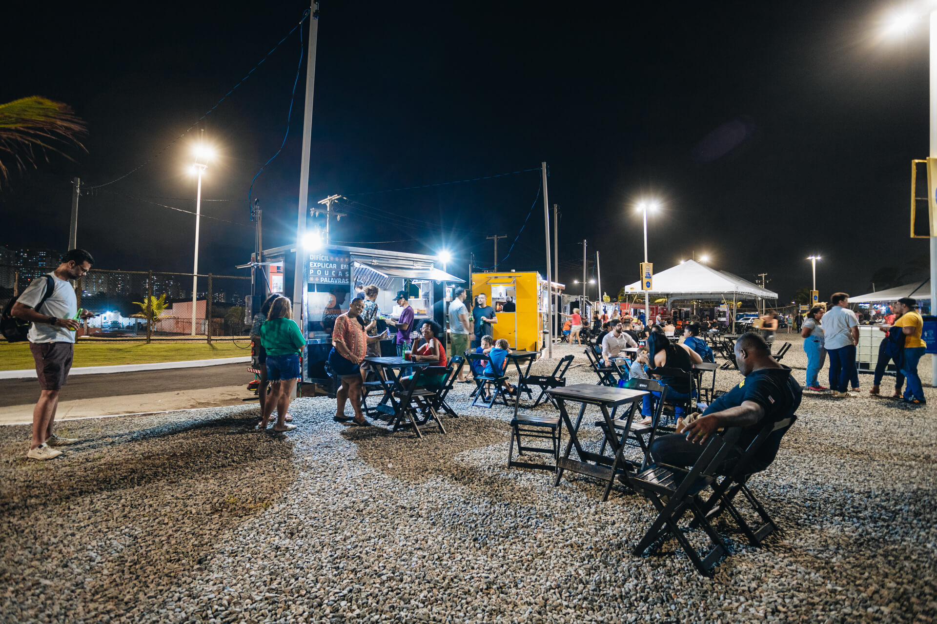 Food Park Salvador completa um ano com shows e recreação infantil