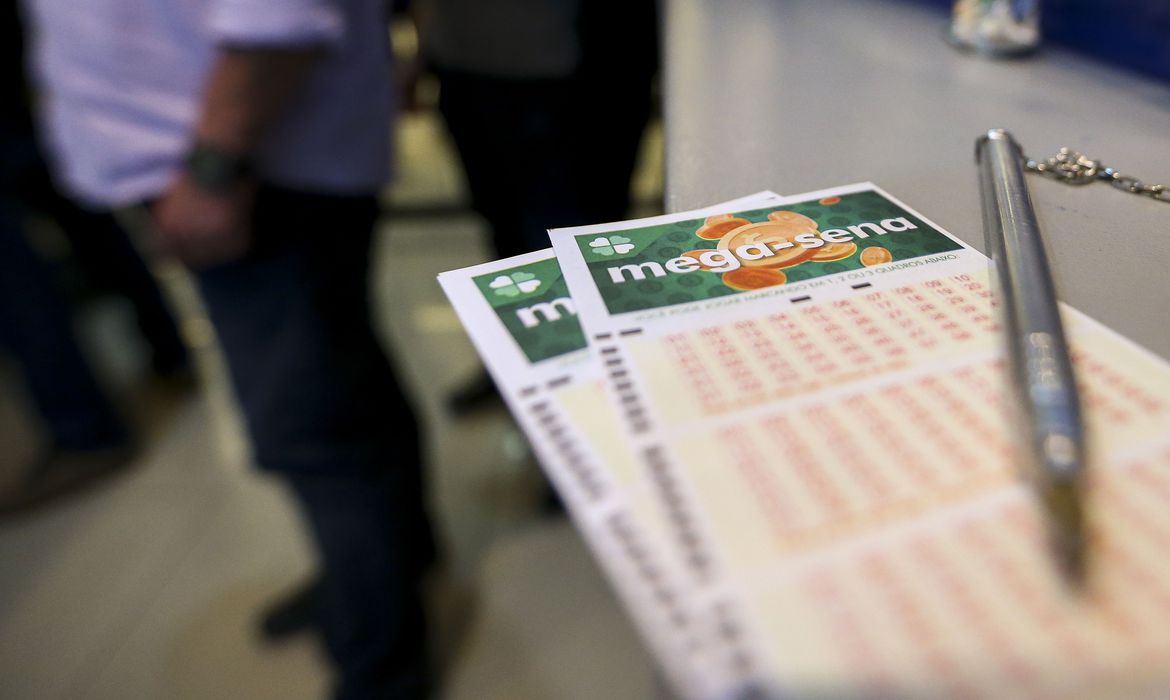 Governo reajusta preços das loterias em R$ 0,50 a partir do fim deste mês