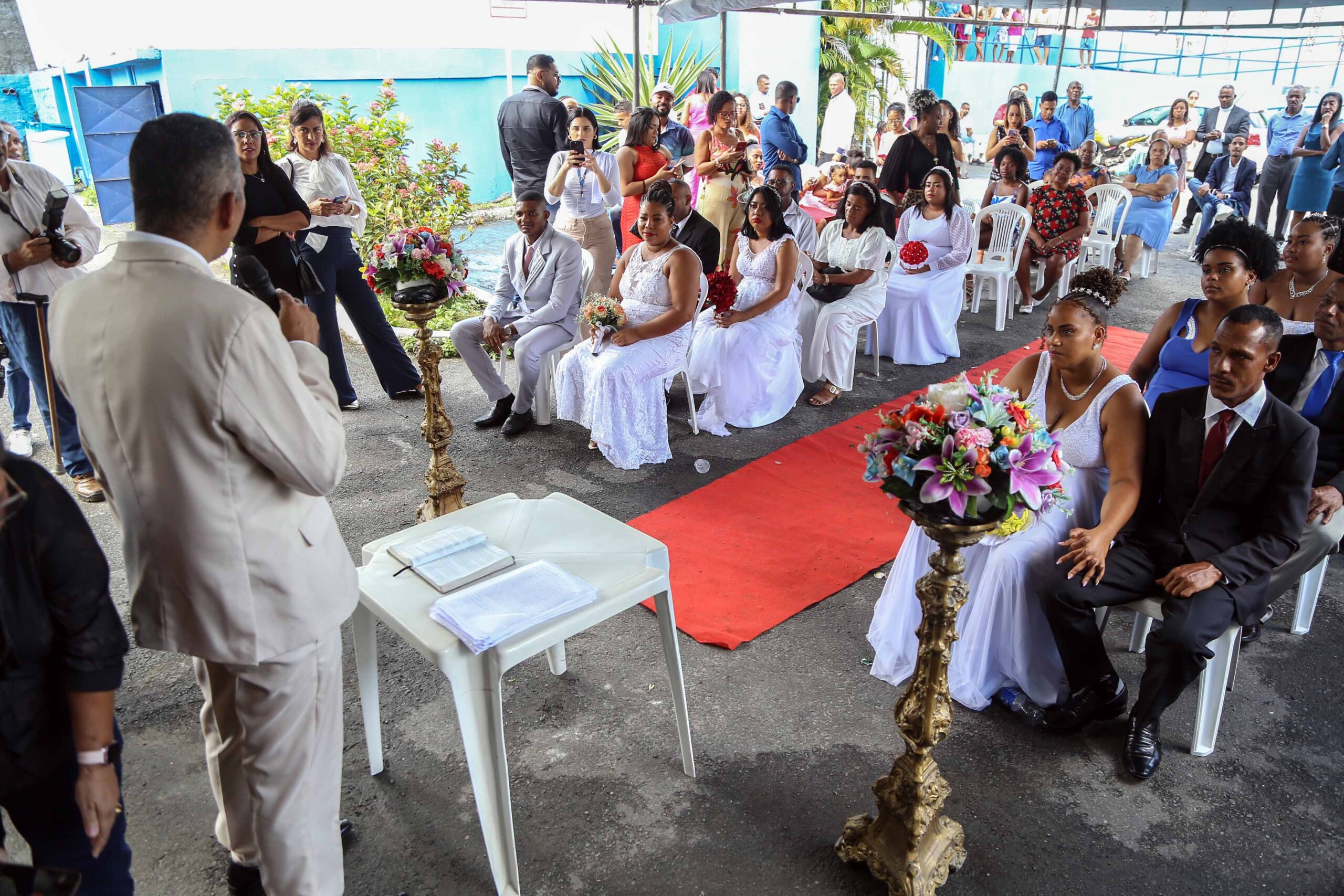 Casamento coletivo é celebrado na Prefeitura-bairro Subúrbio e Ilhas