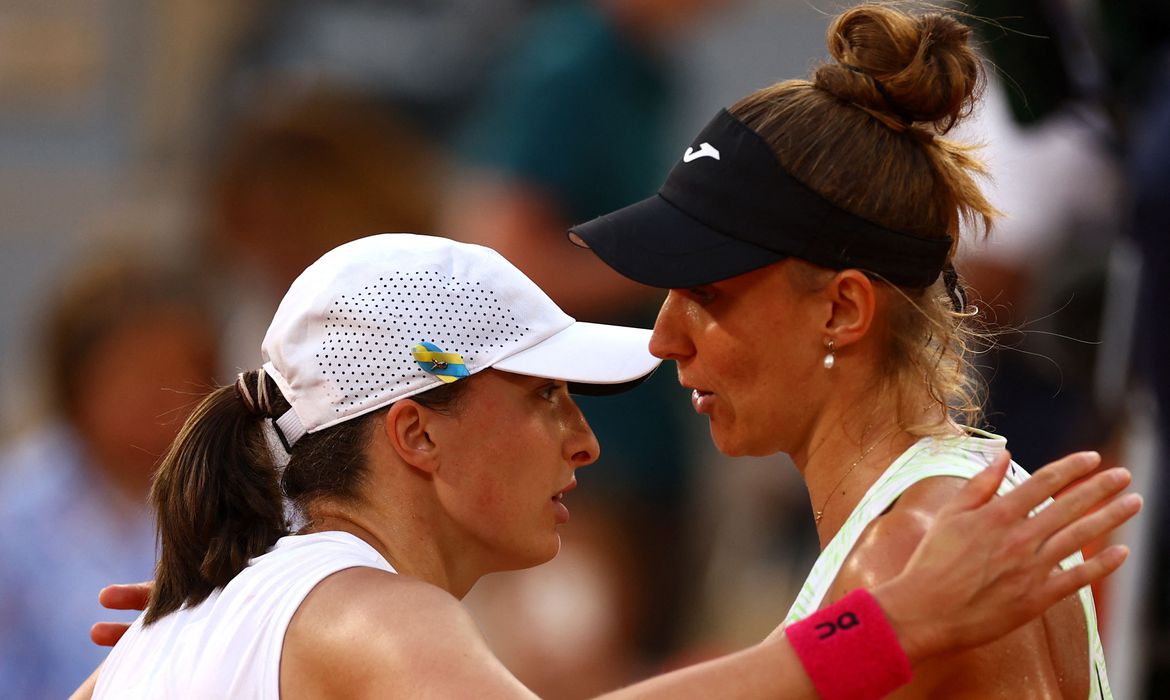 Eliminada nas semifinais, tenista Bia Haddad faz campanha histórica em Roland Garros