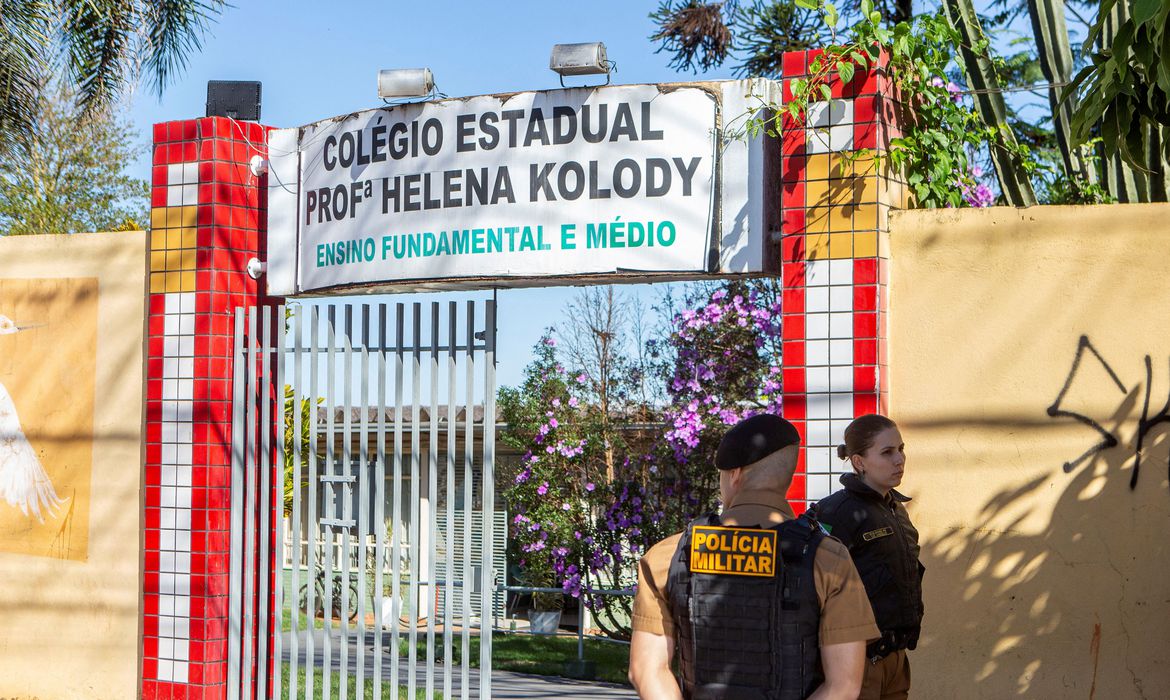 Assassino de estudantes é encontrado morto em cadeia no Paraná