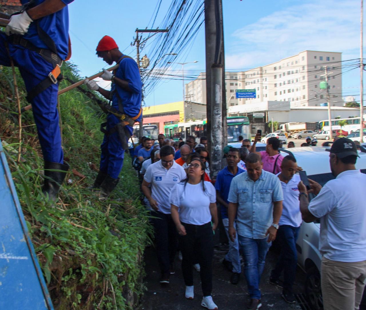 Prefeitura inicia instalação de geomantas em áreas de risco da San Martin e de Pirajá