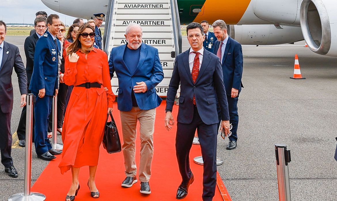 Lula chega à Bélgica para participar da cúpula Celac/União Europeia