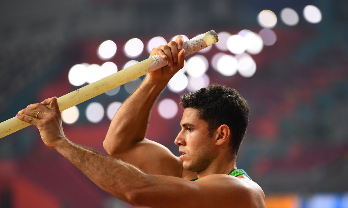 Campeão olímpico no salto com vara, Thiago Braz testa positivo em exame antidoping