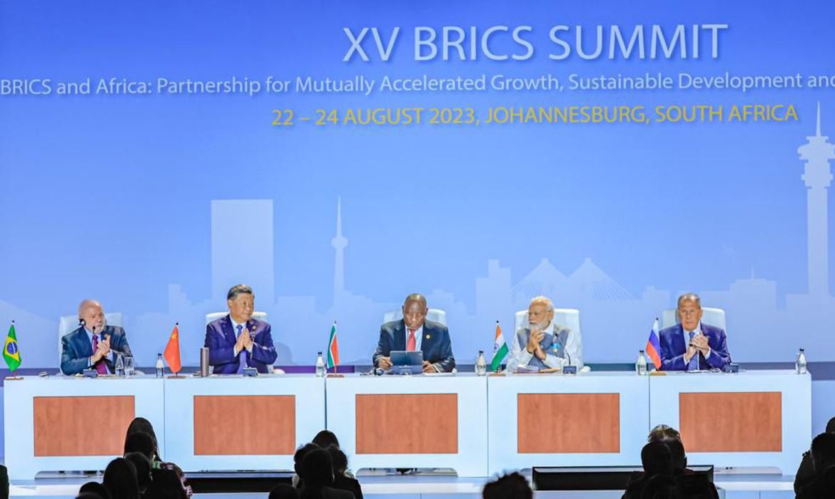 Mais seis países farão parte do Brics a partir de janeiro de 2024