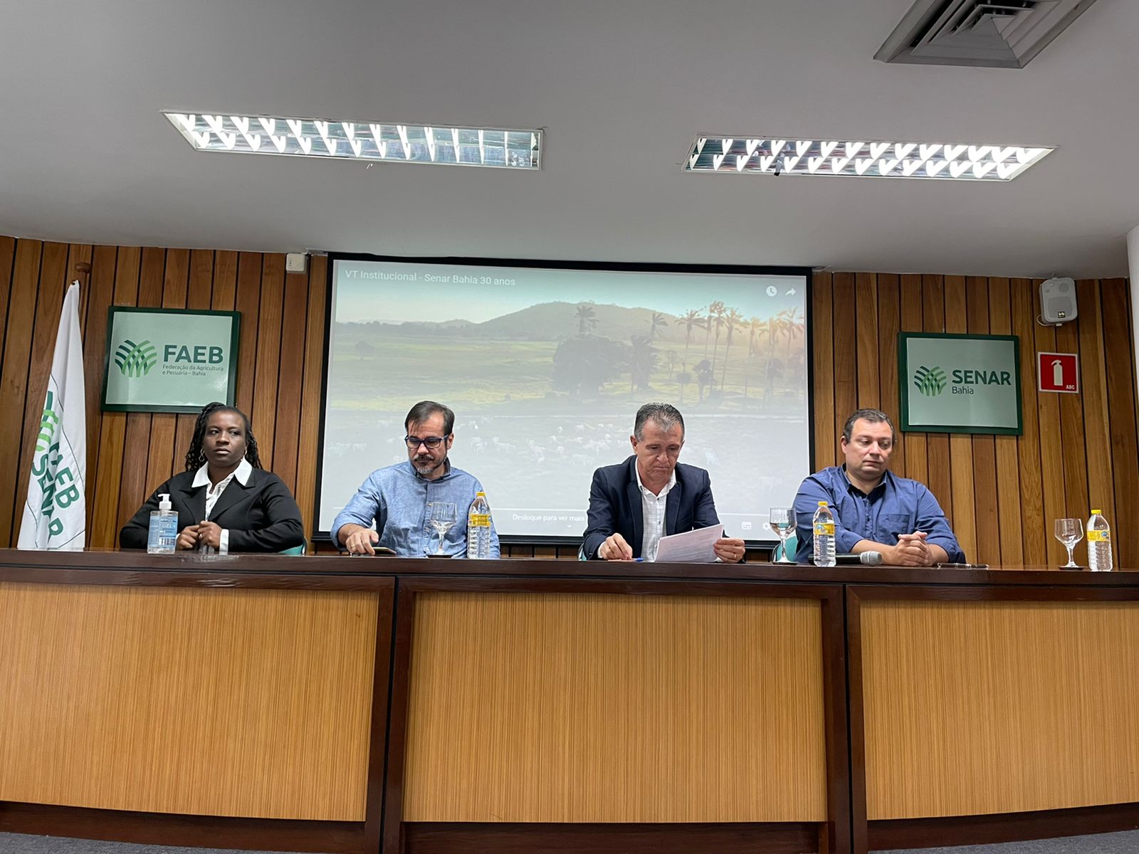Secis e Senar assinam convênio para impulsionar agroecologia urbana em Salvador