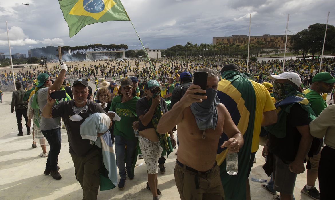 PF prende cúpula da PM de Brasília por omissão nos atos de 8 de janeiro