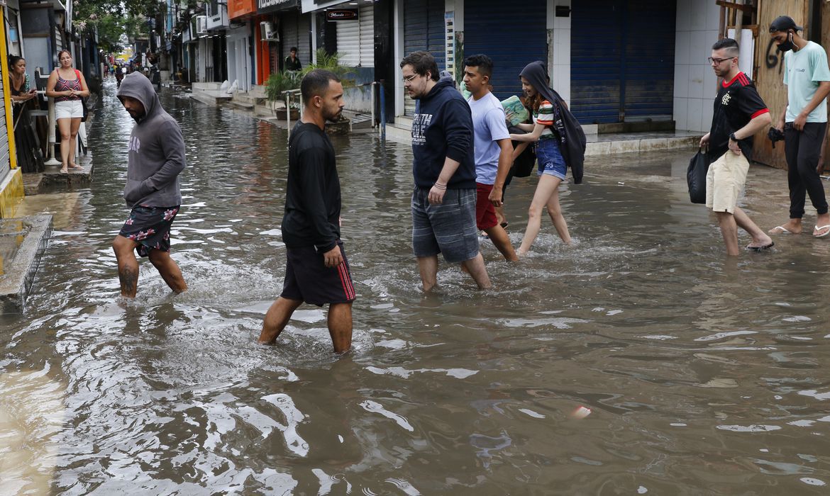 El Niño deve aumentar volume de chuvas no sul do Brasil