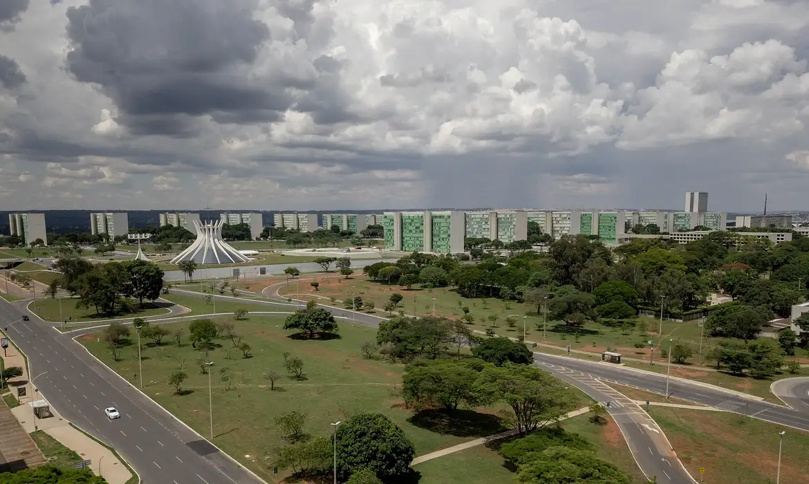 Prova do concurso público unificado será 5 de maio