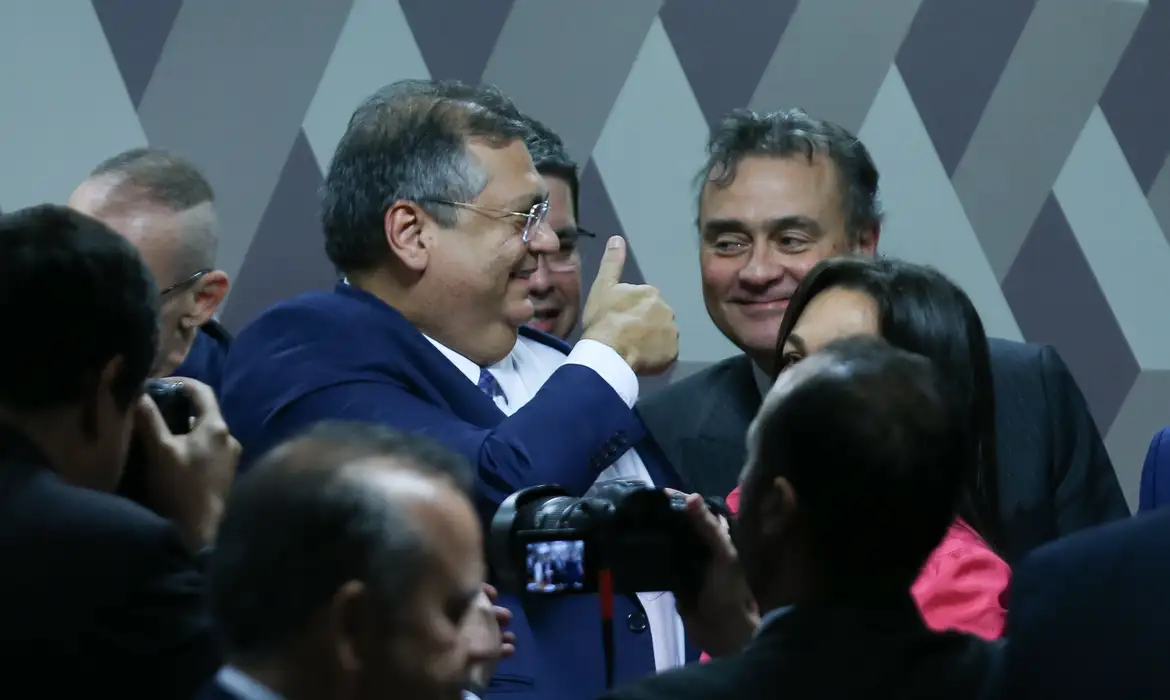 Ministro do STF dá mais prazo para Minas aderir ao Regime de Recuperação Fiscal