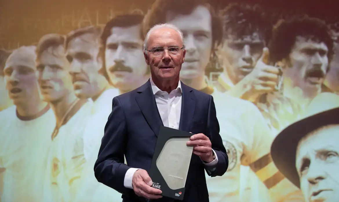 Lenda do futebol alemão, Beckenbauer morre aos 78