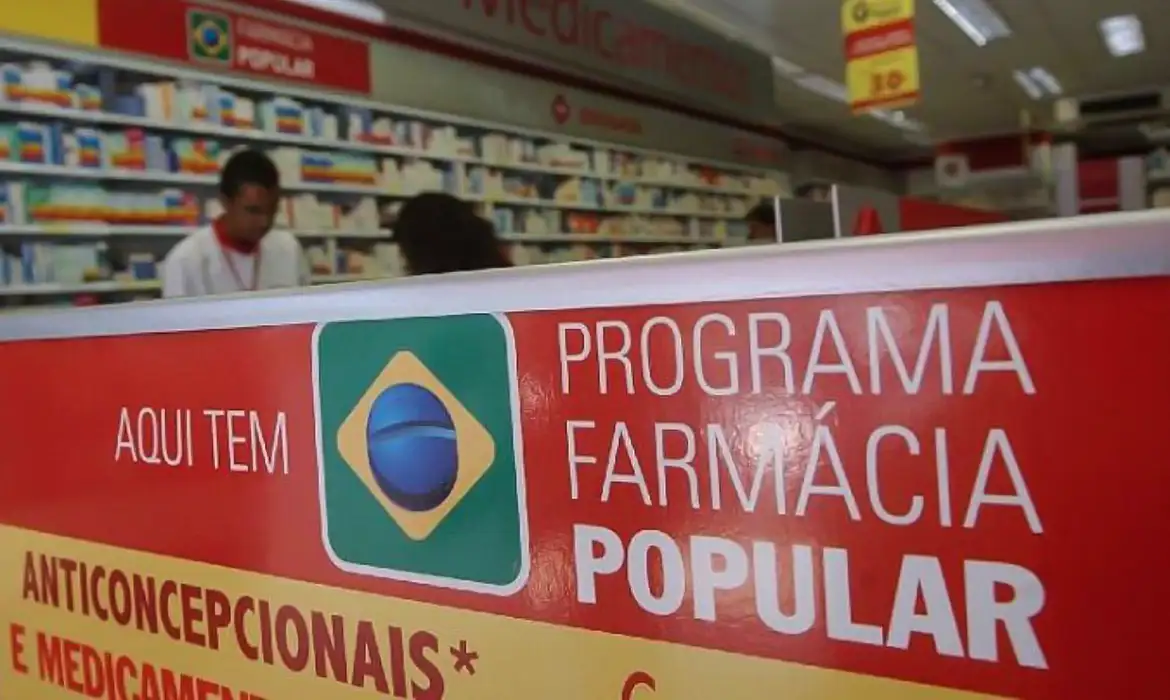 Farmácia Popular distribuiu R$ 7,4 bi a falecidos entre 2015 e 2020