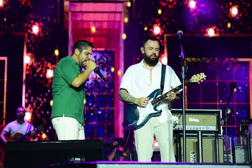 Em noite de sucessos, dupla Jorge & Mateus anima fãs em penúltimo dia do Festival Virada Salvador