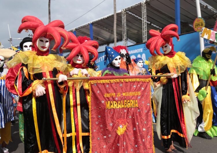 Fuzuê abre pré-Carnaval de Salvador neste sábado (3)