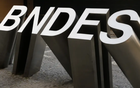 BNDES abre concurso para nível superior; salário inicial é de R$ 20.900