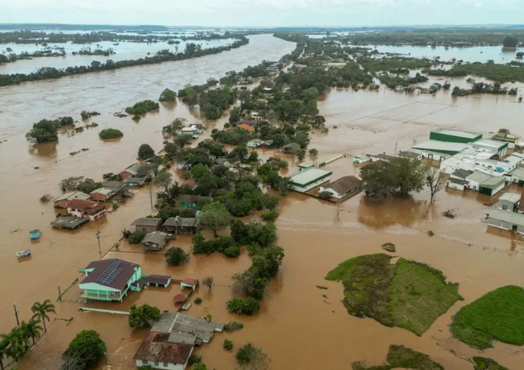 Temporais causam dez mortes no Rio Grande do Sul; 21 pessoas estão desaparecidas