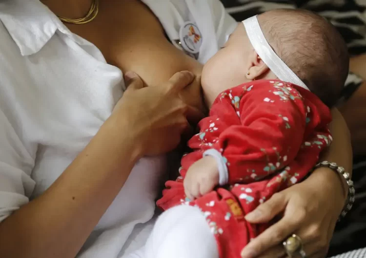 Estudo mostra que amamentar por mais de um ano reduz risco de câncer de mama