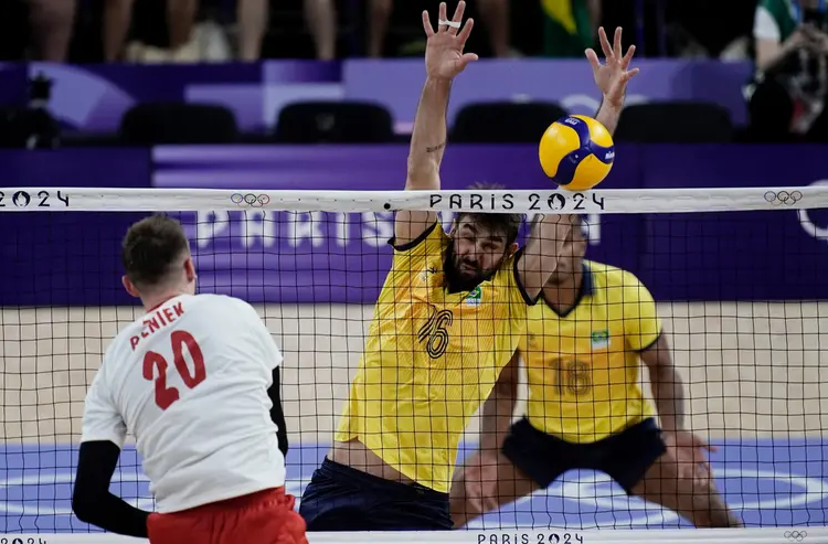 Brasil perde para a Polônia no vôlei masculino e se complica nas Olimpíadas de Paris