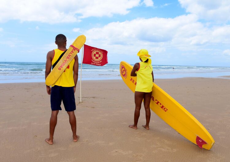 Salvador reduz número de ocorrências em praias com ações preventivas da Salvamar