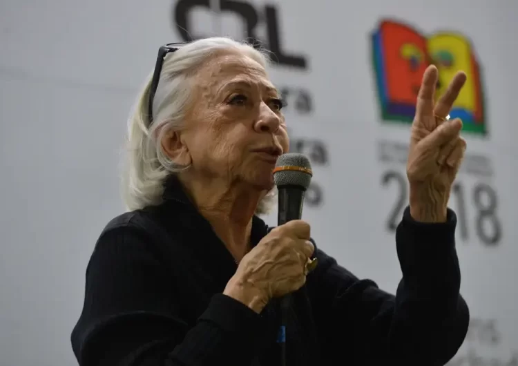 Guinness premia Fernanda Montenegro por recorde de público em leitura de Simone de Beauvoir