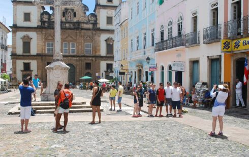 Eventos e temporada de cruzeiro aquecem turismo em Salvador antes mesmo do verão