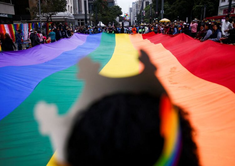 Serviço público uniformiza coleta de dados da população LGBTQIA+