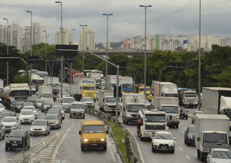 Prefeitura de São Paulo terá de apresentar cronograma para mudar nome de rua