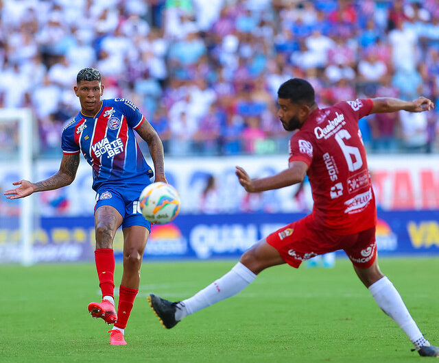 Na volta dos titulares, Bahia bate Porto por 2 a 0