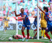 Com três gols de Lucho Rodríguez, Bahia goleia Colo-Colo por 6 a 0