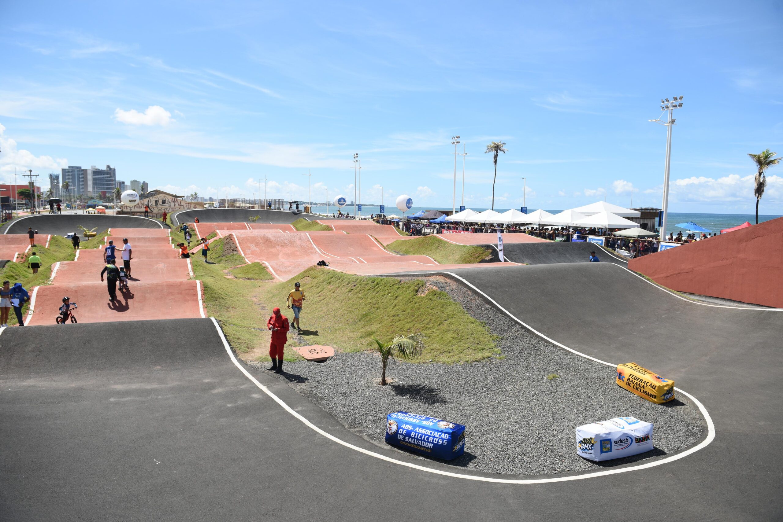 Salvador ganha nova pista de bicicross na orla de Pituaçu e se torna principal hub da categoria no Nordeste