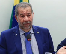 Após fraude bilionária no INSS, ministro Carlos Lupi pede demissão