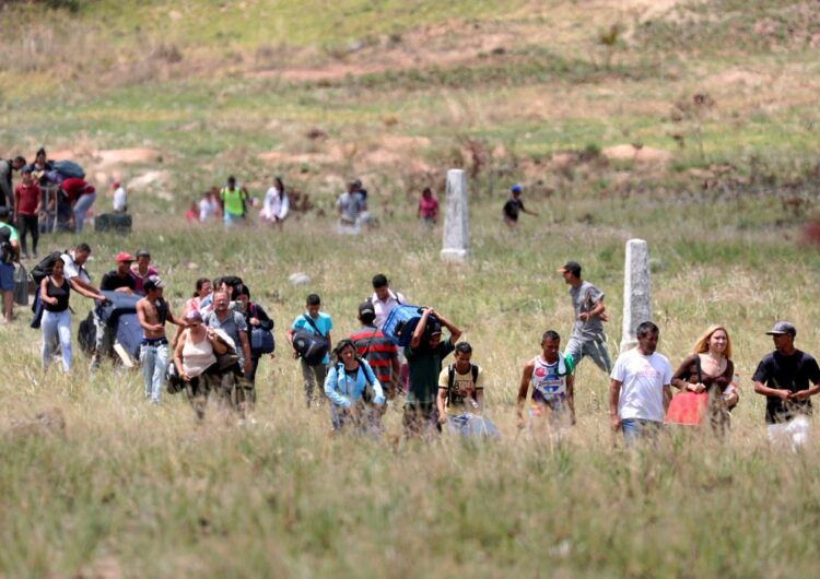 Venezuelanos são maior grupo de imigrantes do Brasil