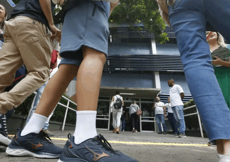 Penas mais duras para crimes em escolas entram em vigor