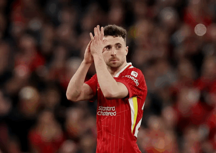 Acidente de carro mata atacante Diogo Jota e irmão