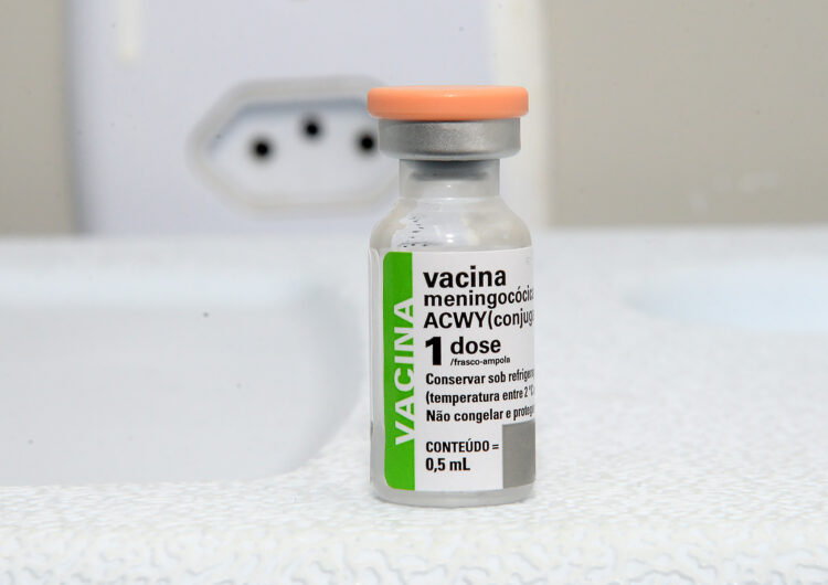 Vacina ACWY passa a ser aplicada em crianças de 12 meses pelo SUS em Salvador