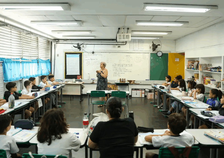 Vagas na educação impulsionam o emprego no Brasil