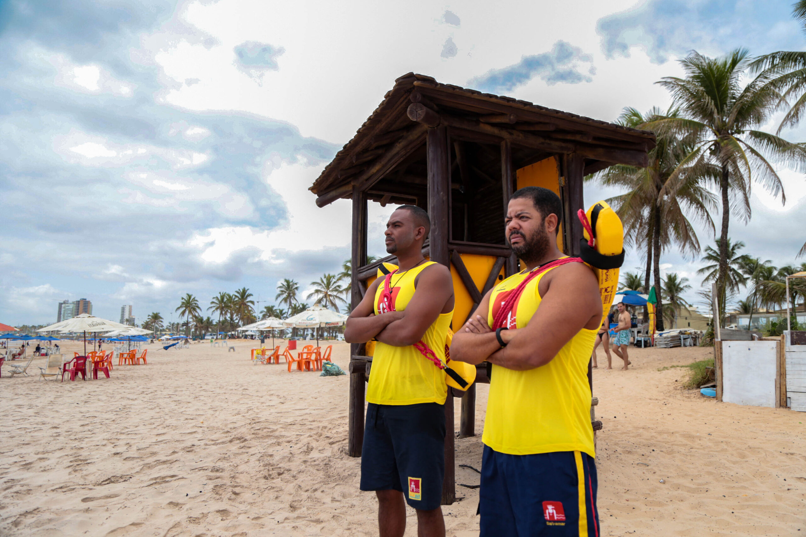 Salvamar registra redução de 63% nos casos de afogamento nas praias de Salvador em 2025