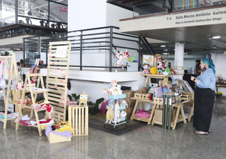 Empresas afetadas por tarifaço podem pedir crédito do Brasil Soberano