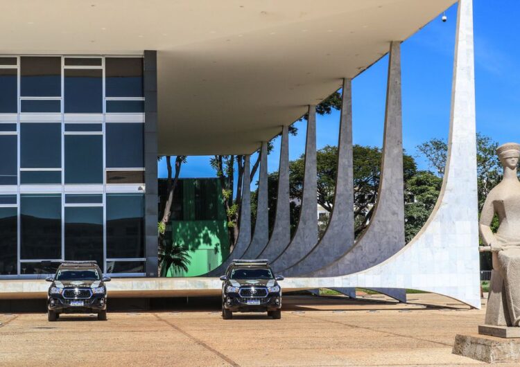 Advogado de Bolsonaro diz que ex-presidente “não está bem”