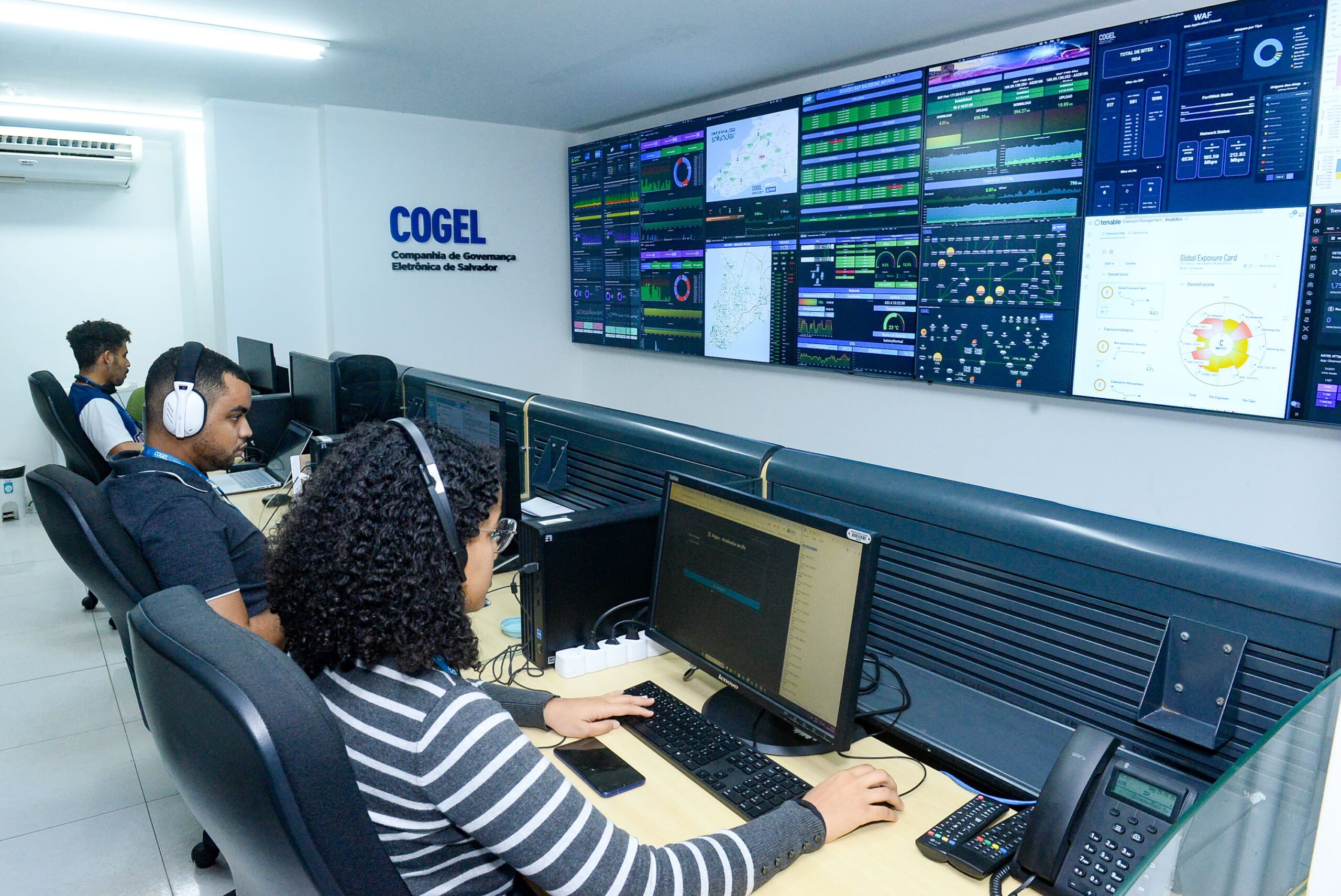 Com 1.500 km de fibra ótica, Infovia Salvador leva internet rápida a escolas, postos de saúde, praças e ao cidadão