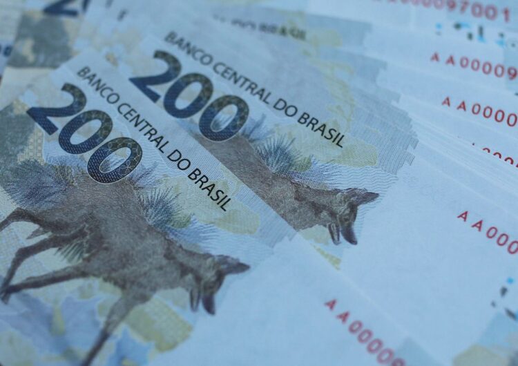 BC fecha cerco a contas-bolsão e regulamenta serviços bancários