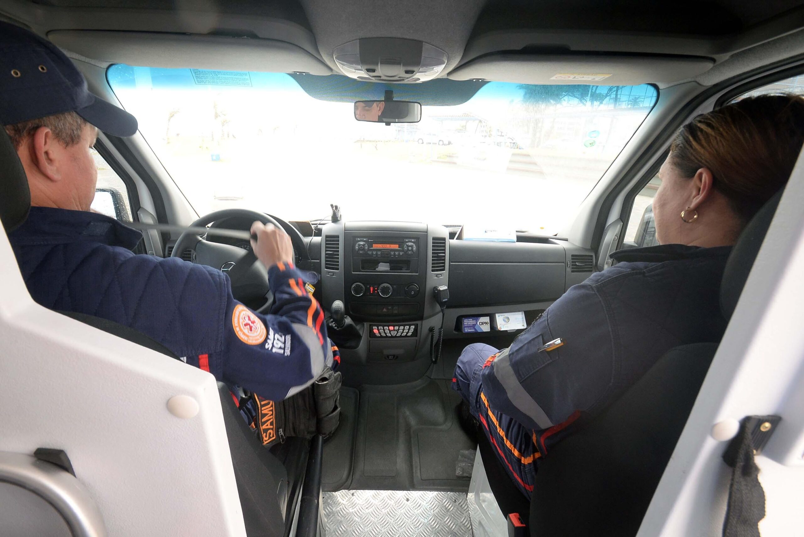 Samu de Salvador inicia atendimento por WhatsApp