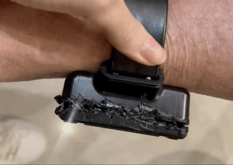 Bolsonaro confirma que tentou romper tornozeleira eletrônica; prisão é mantida