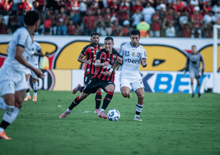 Em jogo equilibrado, Vitória e Botafogo empatam em 0 a 0