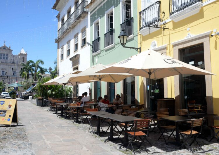 Bares e restaurantes estão com menu especial para o Natal no Centro Histórico de Salvador; confira