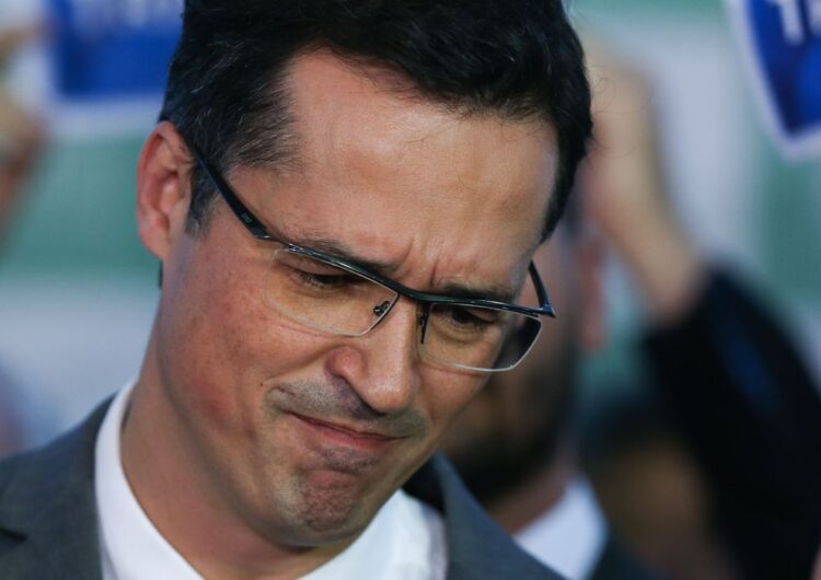 Deltan paga indenização de R$ 116 mil a Lula por PowerPoint da Lava Jato