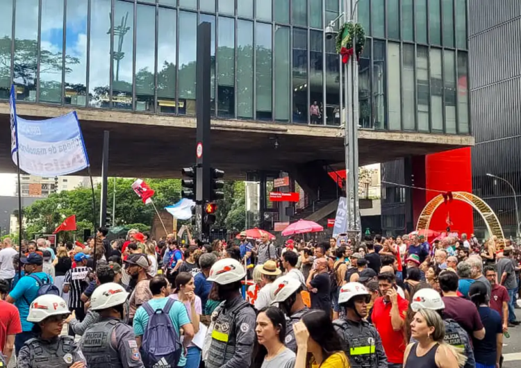 Em várias capitais, manifestantes vão às ruas contra PL da Dosimetria