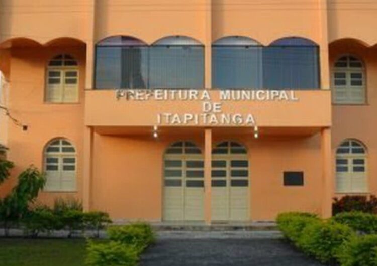 Itapitanga registra demissões em massa e dificuldades em oferecer serviços básicos