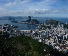 Turismo brasileiro tem faturamento recorde de R$ 185 bi em 2025