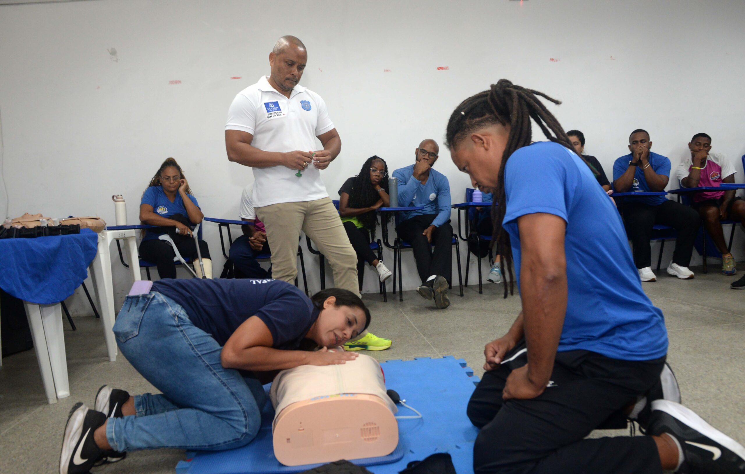 Prefeitura promove capacitação em primeiros socorros para professores das Academias Salvador